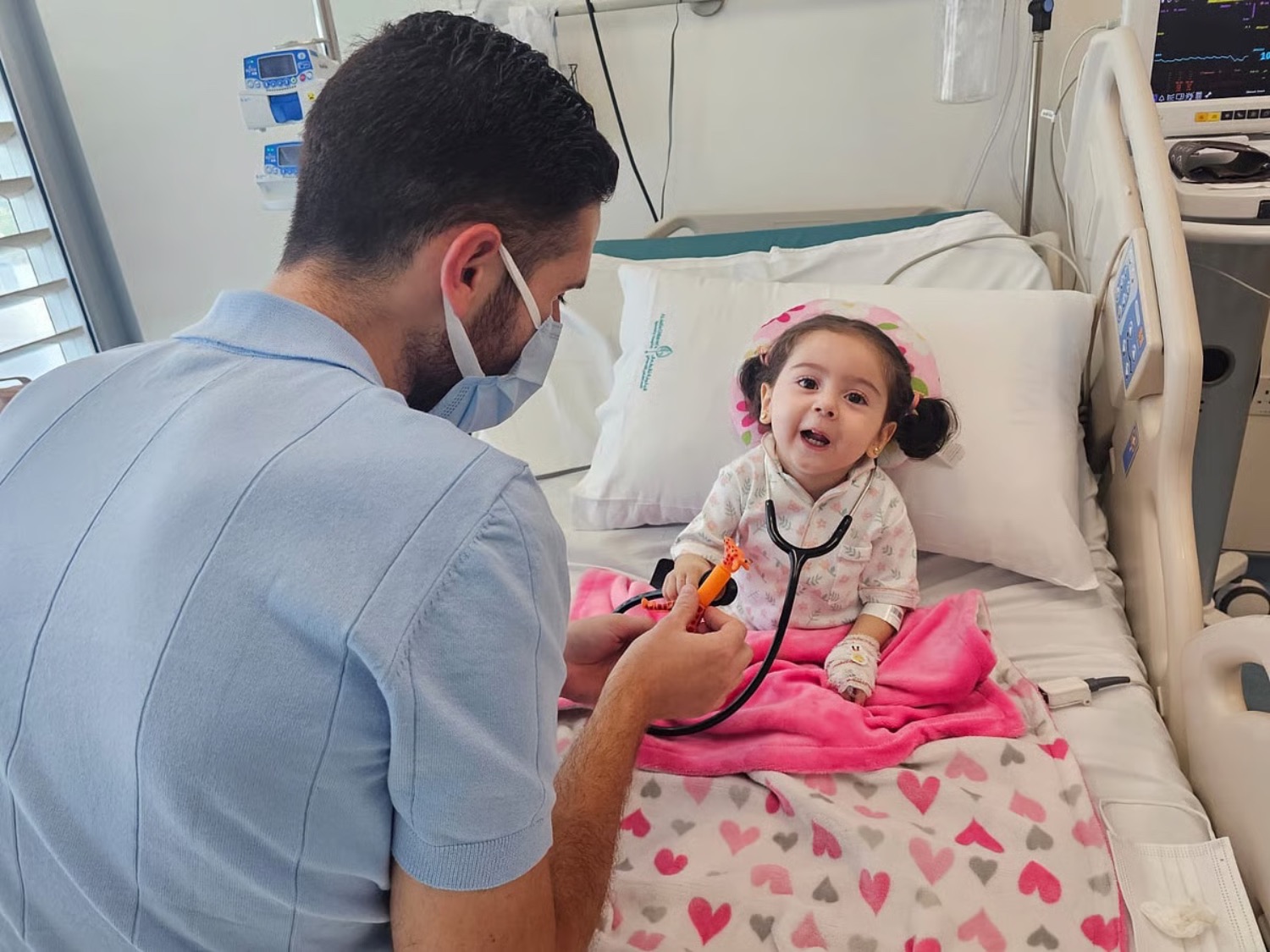 Dubai Ruler Saves Life of Young Girl | Die Geissens Real Estate | Luxus Immobilien mit Carmen und Robert Geiss – Die Geissens in Dubai