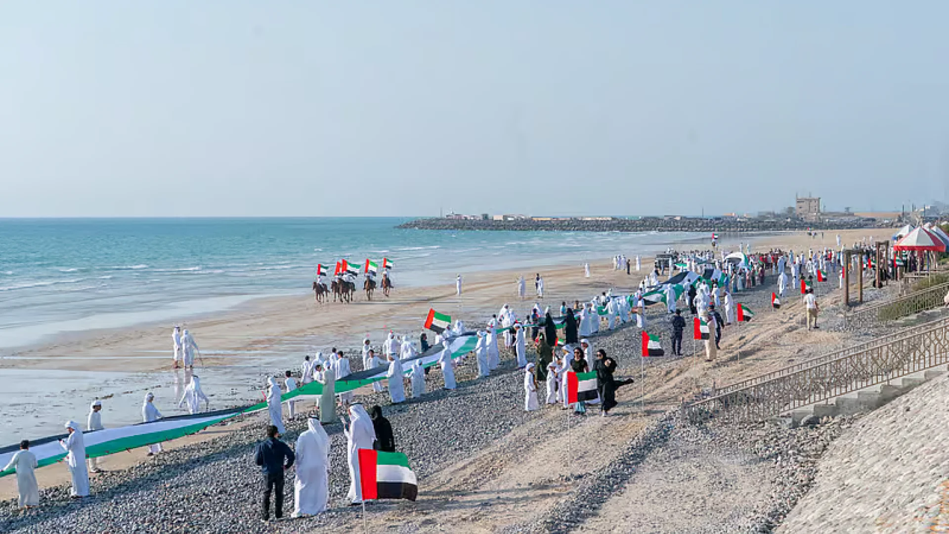 RAK to Unfurl 1,200-metre UAE Flag | Die Geissens Real Estate | Luxus Immobilien mit Carmen und Robert Geiss – Die Geissens in Dubai